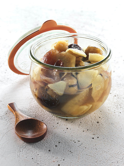 Green tea and fruit compote with Gin