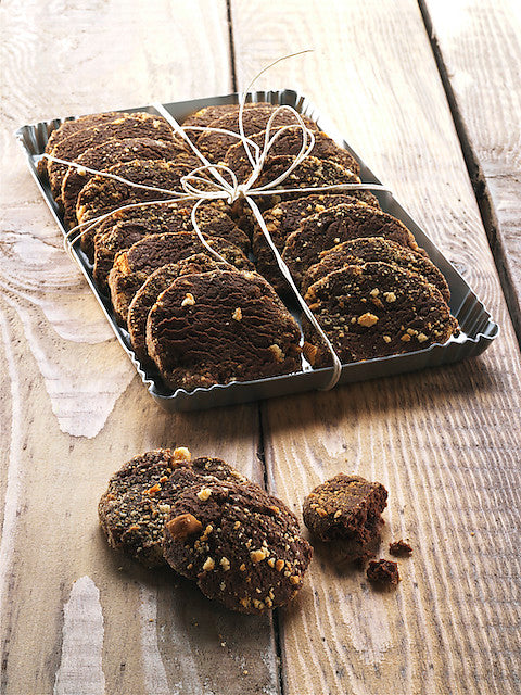 Spelt biscuits with cocoa