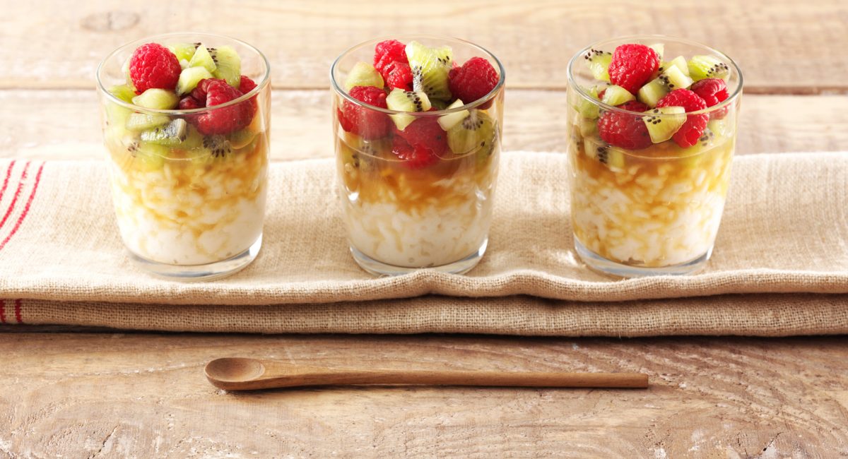 Baldo rice pudding with kiwis and raspberries
