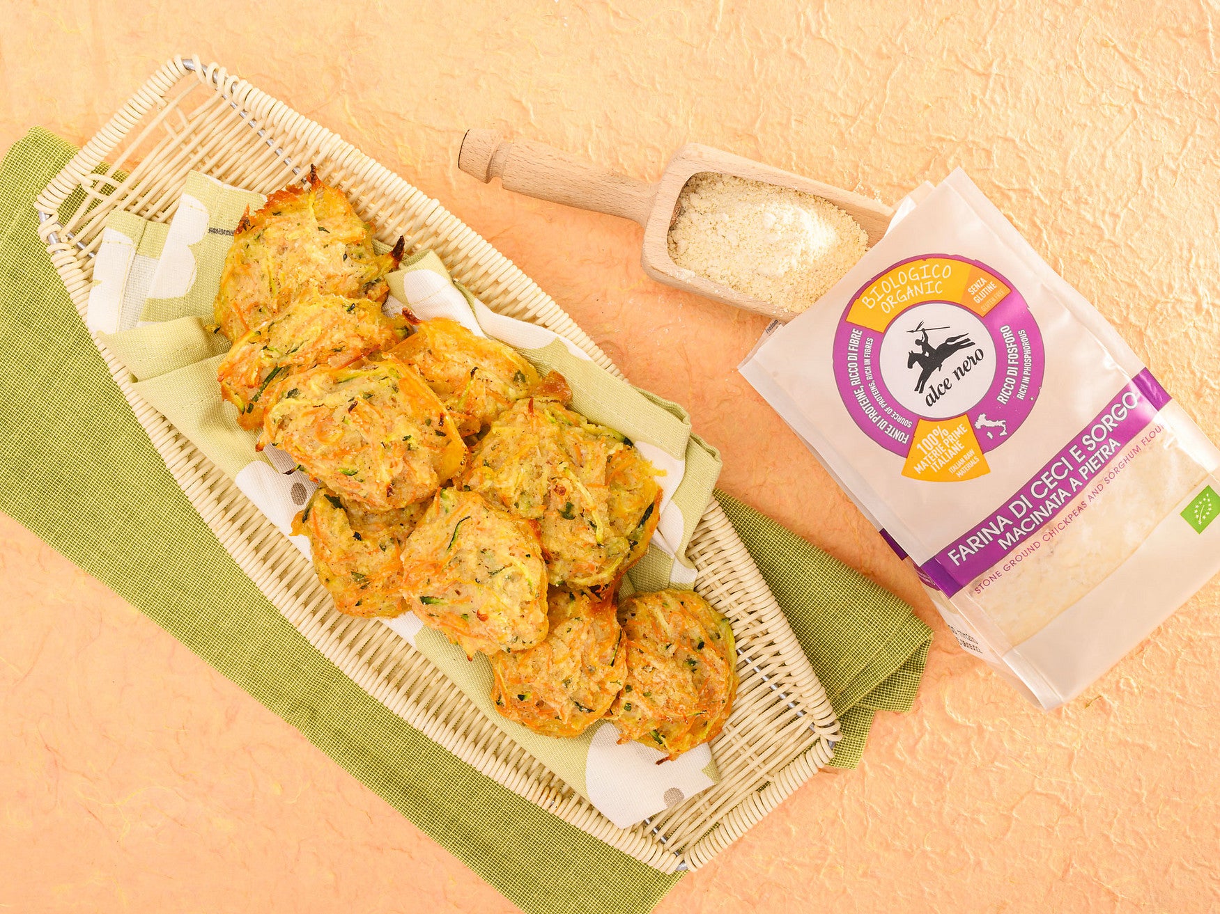 Oven-baked vegetable fritters with chickpea and sorghum flour